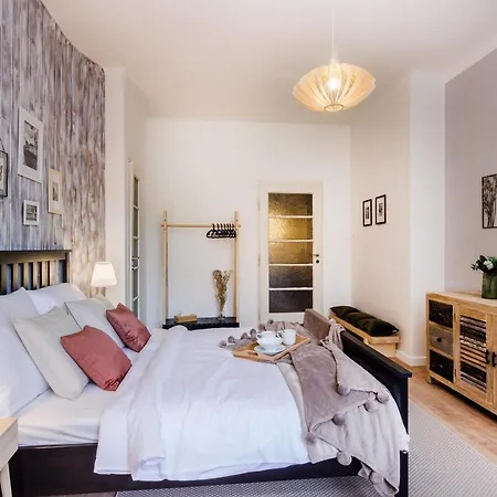 Apt In Prague Charles Bridge 1Km By Michal&Friends Exterior photo