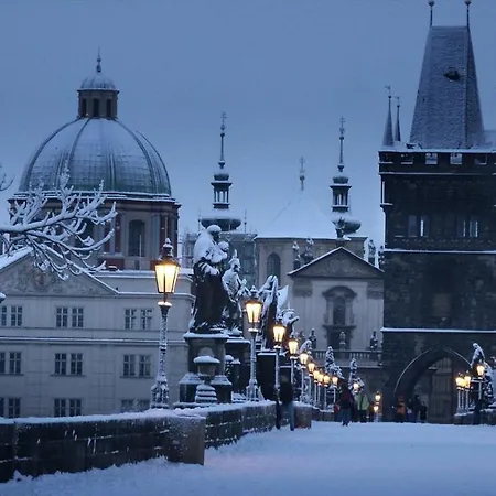 Apt In Prague Charles Bridge 1Km By Michal&Friends Exterior photo