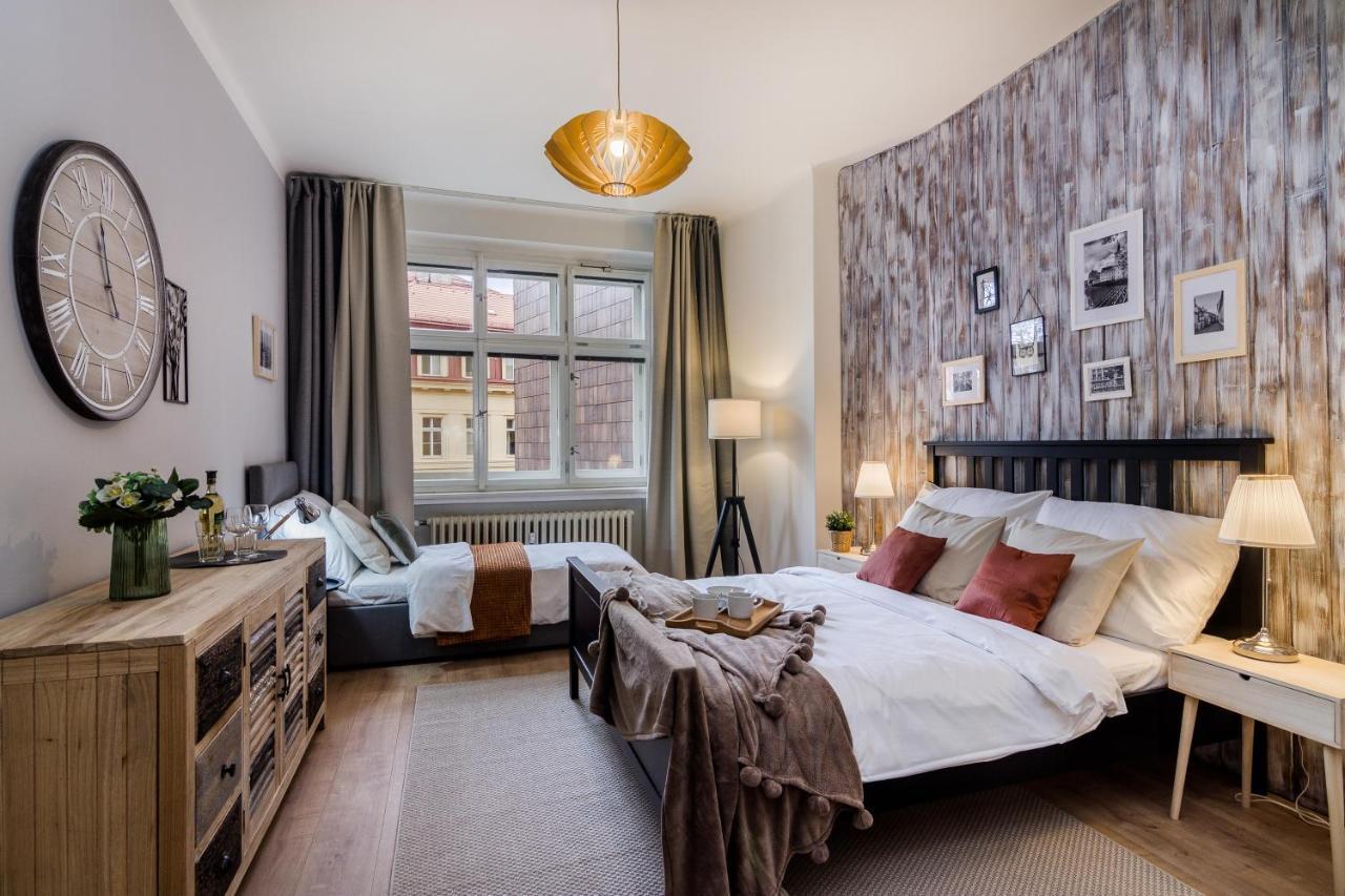 Apartmán In Charles Bridge 1km By Michal&friends